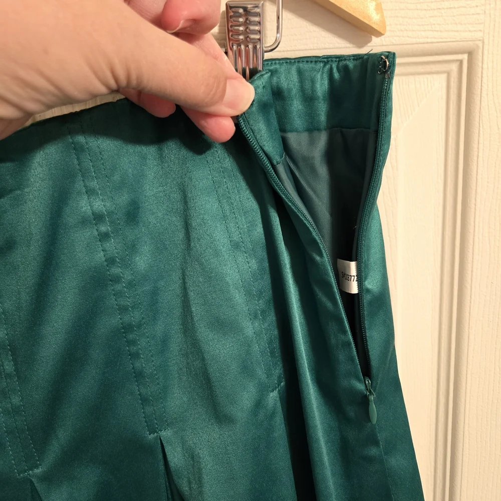 Lane Bryant Green Aline Fit And Flare Skirt Size 18